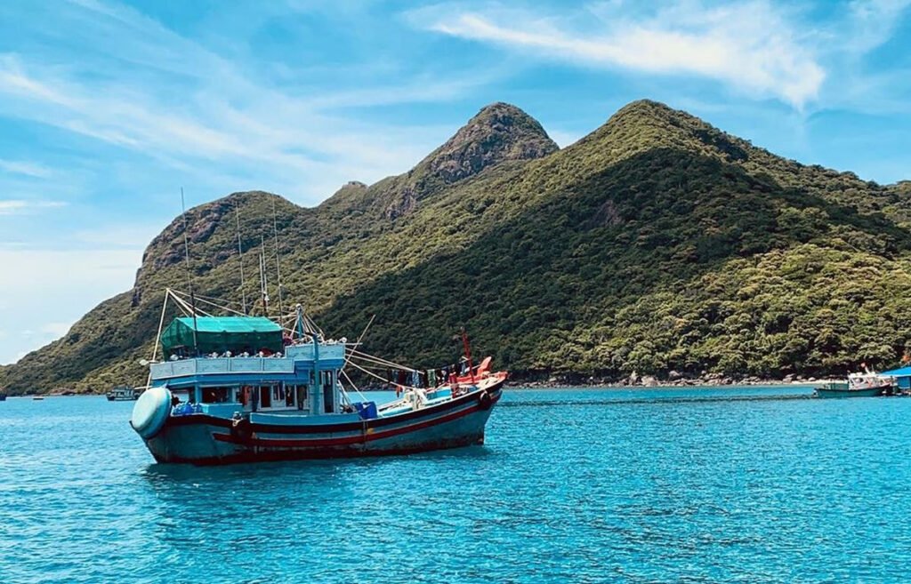 Ho Chi Minh to Con Dao Island Cycling Tour 7 Days